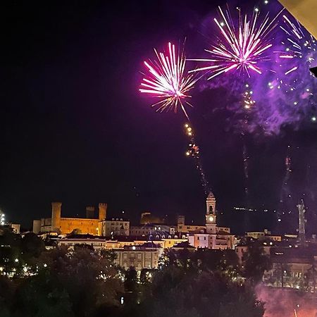 Rive Dora Ivrea Apartman Kültér fotó